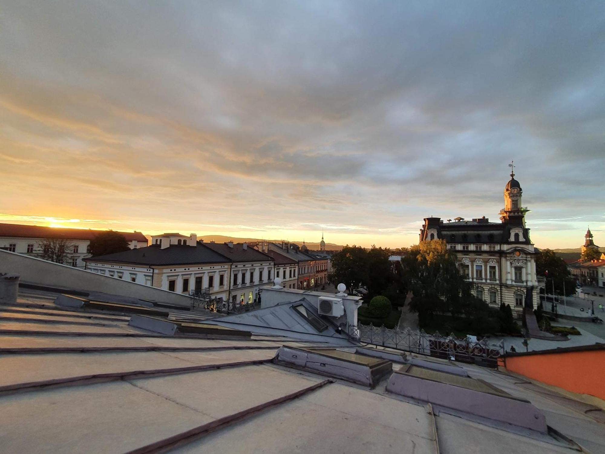 Apartament Z Widokiem Na Rynek 노비 삭츠 외부 사진